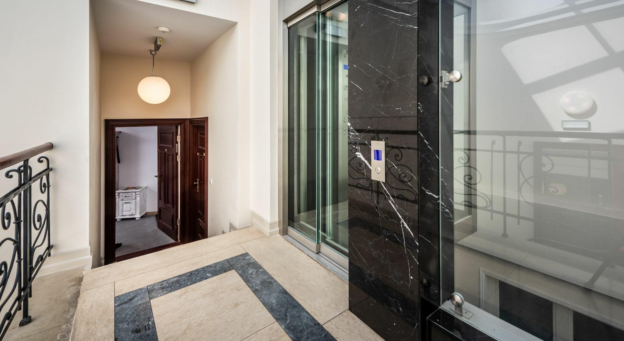 Apartament Bs *